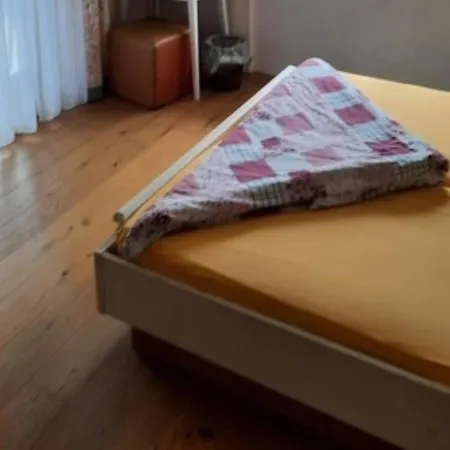 In Near Area * 萨尔巴赫