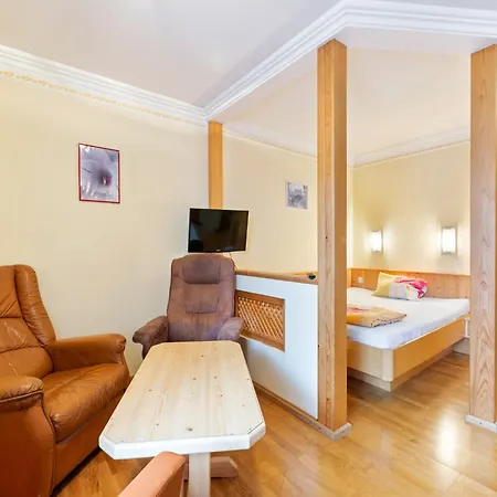 In Near Area * 萨尔巴赫