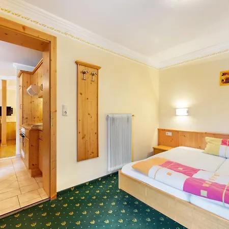 In Near Area 公寓 *