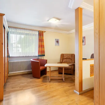 公寓 In Near Area *