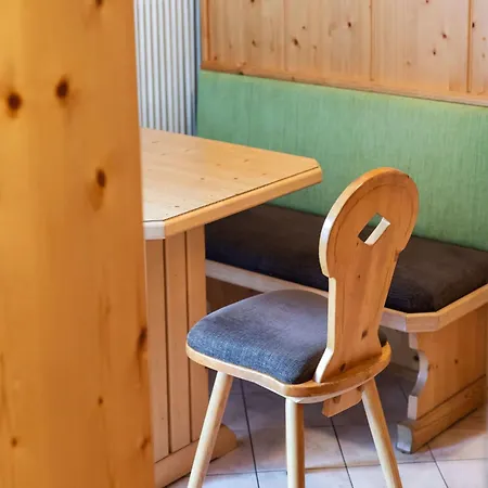 In Near Area アパート