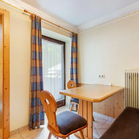 In Near Area 公寓 萨尔巴赫