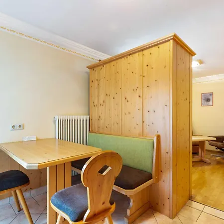 公寓 In Near Area *