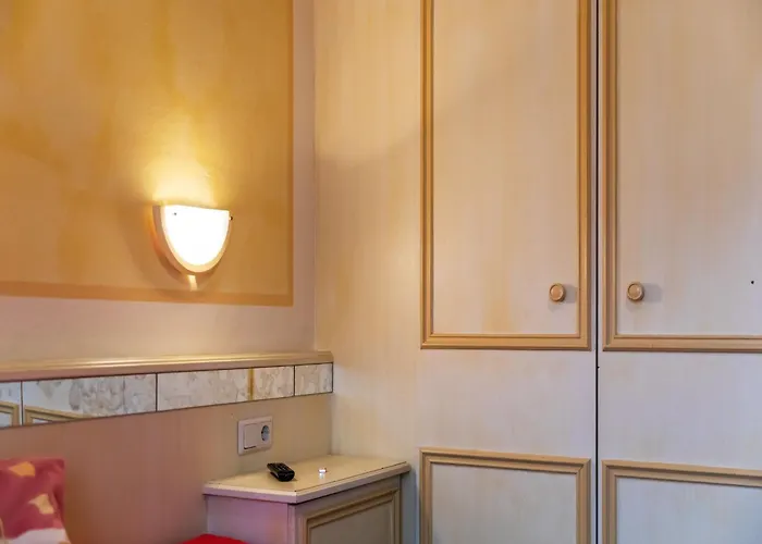 Apartament In Near Area